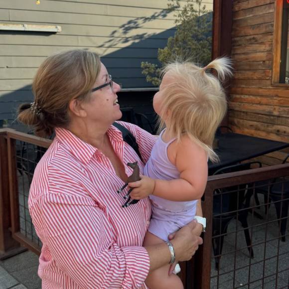 Meet your Posher, Gina - Picture 1 of 1